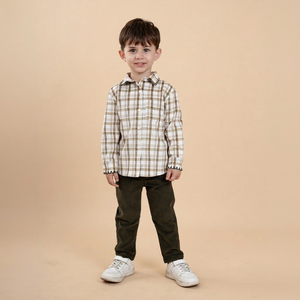 Camisa a Cuadros con Bordado de Ciervo para Niños Babeeni, 100% Algodón, Certificación OEKO-TEX, Ignífuga, No Tóxica, Resistente al Encogimiento - Product Image 1