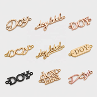 Lettres de marque gravées personnalisées, nom rond, accessoires de vêtement, Logo en métal, étiquettes, étiquette pour vêtements, vente en gros