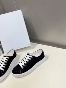 2025 New Sporty Spring/Summer Leather <b>Canvas</b> Sneakers with Slip-On & Lace-Up Closure Comfortable Casual Shoes for Men and Women - Product Image 3