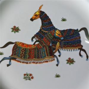 Promotionnel 4 pièces pouces Europe occidentale palais luxe cheval de guerre ensembles de salle à manger os porcelaine plats et assiettes - Product Image 5