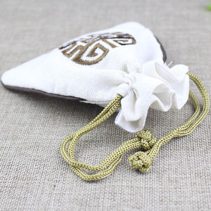 Tuanfu Embroidered Cotton Linen <b>Drawstring</b> Bag 11x14cm Jewelry Gift <b>Pouch</b> Eco-Friendly Packaging Bag - Product Image 3