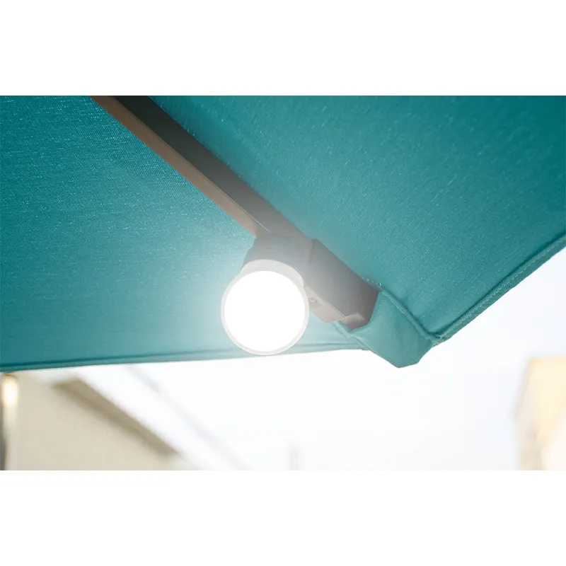 Kommerzielle benutzer definierte große Größe Led Regenschirm Beleuchtung Außen Sonnenschirme