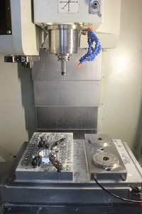 Système de serrage à point zéro A-ONE, 6 centres, mandrin automatique, puissance de serrage 10000N, répétabilité 0,005 mm pour usinage Okuma 4 - Product Image 3