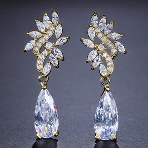 Venta al por mayor todos los pendientes colgantes de moda baratos hechos a mano flor imitación plata oro joyería para mujeres lágrima Bisutería - Product Image 6