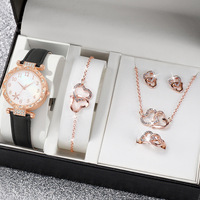 Coffret Cadeau Naissance 5 Pièces pour Femme : Montre à Quartz, Bracelet, Collier, Strass, Plaqué Or, Boîte Cadeau pour Nouveau-né Fille, Logo Personnalisé