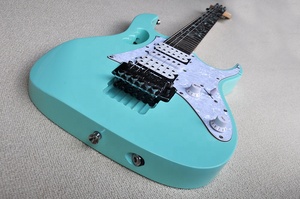 Chitarra Elettrica Verde Flyoung con Ponte <span class=keywords><strong>Floyd</strong></span> Rose, Hardware Cromato, Tastiera in Palissandro, Realizzazione Personalizzata - Product Image 3