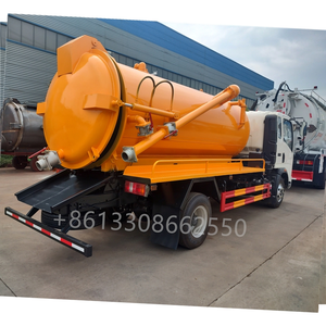Camions de pompage septique HOWO 4X2 de 9 tonnes, camions d'aspiration d'eaux usées à haute pression, prix spécial pour les camions de lavage - Product Image 6