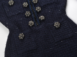 <span class=keywords><strong>Abito</strong></span> <span class=keywords><strong>Lungo</strong></span> Autunno Inverno 2025 Stile Sofisticato Elegante e alla Moda con Scollo Rotondo Maniche Lunghe Doppio Petto e Vestibilità Aderente - Product Image 4