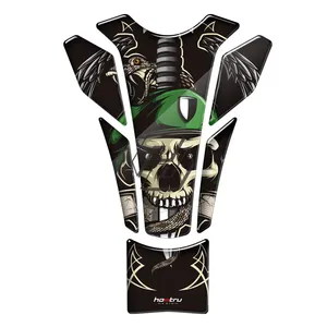 Accessoires de <span class=keywords><strong>moto</strong></span> en résine 3D, protection de réservoir de carburant, autocollant pour Honda Yamaha Suzuki Kawasaki <span class=keywords><strong>Triumph</strong></span> Aprilia - Product Image 1