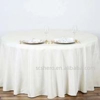 La nappe rose convient à une utilisation lors de banquets de mariage, de conférences et dans les lieux hôteliers haut de gamme comme nappe de table.