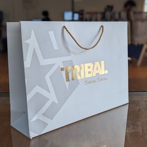 Eco-friendly Christmas Paper <strong>Package</strong> Bags Flower-<strong>Patterned</strong> Clothing Gift Bags High-End Handbags Premium Wholesale Supplier - Product Image 4