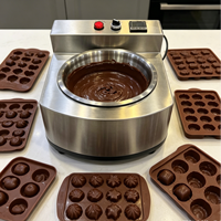 Machine à faire fondre le chocolat en acier inoxydable de haute qualité pour la fabrication de chocolat