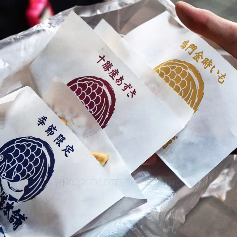 Sac en papier gaufré Taiyaki Logo personnalisé, emballage pour sac en papier japonais en forme de poisson pour friandises