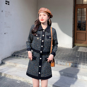 2023 Set mezza gonna corta stile <span class=keywords><strong>Tweed</strong></span> Vintage da donna nuovo completo in due pezzi dimagrante autunno/inverno con collo alto al ginocchio - Product Image 4