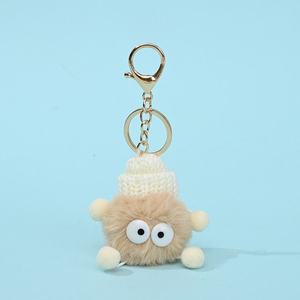 Porte-clés peluche chenille en forme de boule moelleuse, fausse fourrure douce, pour clés de voiture et breloque de sac, cadeau doux pour femmes et filles - Product Image 6