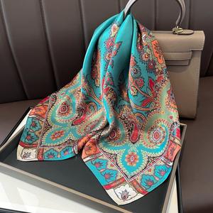 Advanced Sense Joker 100% soie de mûrier Double face <span class=keywords><strong>petit</strong></span> châle écologique carré feuille florale lettre imprimer châle traditionnel élégant - Product Image 4