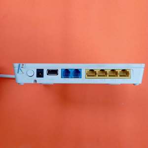 Modem Optique GPON ONT Xinsuhang HG8245A d'Occasion 4FE 2TEL USB WiFi 2.4G 300Mbps, Firmware Anglais, Grade A, Déstockage, Garantie 1 An - Product Image 3