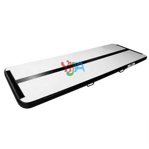 Airtrack <span class=keywords><strong>5m</strong></span> <span class=keywords><strong>piste</strong></span> d'air <span class=keywords><strong>gonflable</strong></span> de gymnastique de couleur noire pour le gymnase - Product Image 3