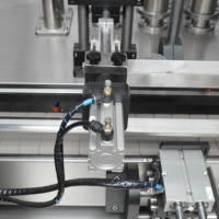 Máquina de Llenado de Líquidos de Acero Inoxidable de Grado Alimenticio para Aceite Comestible, Aceite de Oliva, Aceite de Sésamo, Vinagre, Salsa de Soja