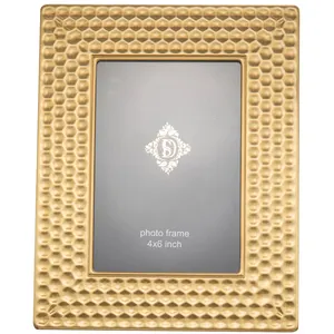 Photo frame personalizado bronze ouro photo frame stand luz quarto de luxo mesa high-end 7 polegadas latão photo stand