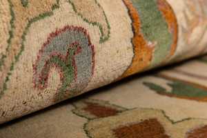 Export Quality Hand Knotted Tibetan Wool Silk Carpet Handmade Luxury Decorative Rug for Hotels Resorts Villas and Premium Homes - Product Image 5