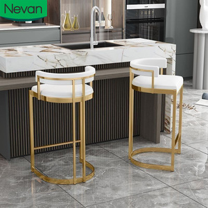 Último Diseño <span class=keywords><strong>Sillas</strong></span> de Metal de Gran Venta <span class=keywords><strong>para</strong></span> <span class=keywords><strong>Barra</strong></span> de Desayuno a Precio de Mayoreo Excelentes <span class=keywords><strong>Sillas</strong></span> de Bar de Lujo Blancas Suaves y Personalizadas <span class=keywords><strong>para</strong></span> Cocina - Product Image 1