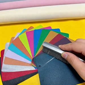 Tela de Tapicería de Cuero Sintético, Estampado Personalizado de Fútbol, para Sofás y <span class=keywords><strong>Maletas</strong></span>, Duradera, Ecológica, Cuero Sintético de PVC Rexine - Product Image 3