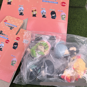4 pièces/ensemble 5CM <span class=keywords><strong>Kimetsu</strong></span> <span class=keywords><strong>No</strong></span> <span class=keywords><strong>Yaiba</strong></span> Tiangen Sleep Blind Box Figurine de collection de dessin animé japonais en PVC - Product Image 4