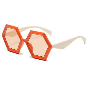 Lunettes de soleil tendance 2024 personnalisées unisexe, grande monture noire avec verres hexagonaux diamantés UV400, style mode Ins - Product Image 4