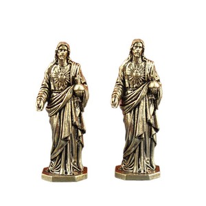 Statuetta di Dio in Ottone Stile Vintage, Personaggio Sacerdote, Ornamento da Scrivania in Stile Cinese, Piccolo Articolo Artigianale in Ottone Creativo per il Commercio Transfrontaliero - Product Image 5