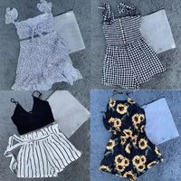 Lot de vêtements de mode pour femmes, assortiment de vêtements en vrac, crop tops, robes neuves de marques variées
