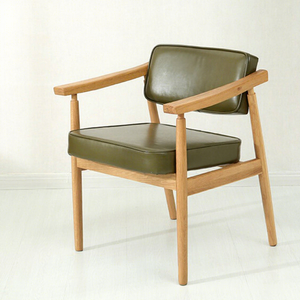 Sedia in Legno dal Design Semplice Stile Europeo, Sedia Nordica in Legno con Braccioli per Ristorante e Caffè - Product Image 1