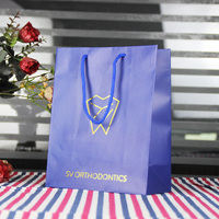 Wanherong Luxury Eco-Friendly Recyclable Craft Paperboard Bag Hand Length Handle Custom Logo Offset Printing Food Packaging