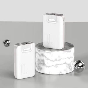 Banco de Carga Portátil de Emergencia para Exteriores con Pantalla Digital Multi-entrada, 10000 mAh, Cargador Móvil - Product Image 3