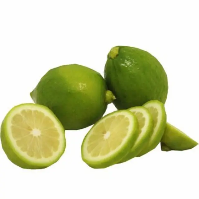 新鮮な種なしライムグリーンレモン