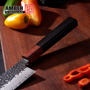 Cuchillo Japonés de 67 Capas de Acero Damasco VG10 para Deshuesar y Filetear, Forjado a Mano con Mango de Madera - Product Image 2