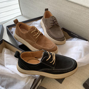 Zapatos casuales cómodos de fábrica originales para hombre, zapatos de negocios y de moda, zapatos de estilo casual para hombre con cubierta de gamuza y cuero. - Product Image 1