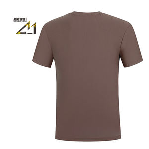 เสื้อยืดผ้าไหมน้ำแข็งแห้งเร็วสำหรับมาราธอนฤดูร้อนสำหรับผู้ชาย - คอกลมระบายอากาศสำหรับกีฬาและฟิตเนส - Product Image 3