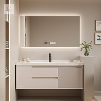 Meuble-lavabo mural haut de gamme XINGRUO style crème, éclairé et écologique, pour projets de villas et appartements de luxe
