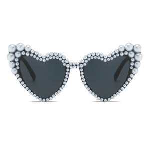 7312 Fashion 2024 Heart Sunglasses Women Heart Shaped Wholesale Stock Eyewear With White Pearls Sun <strong>Glasses</strong> for Girl Luxury <strong>Sh</strong> - Product Image 6