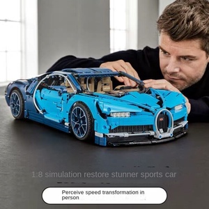 Modèle de voiture <span class=keywords><strong>Bugatti</strong></span> Chiron en blocs de construction en plastique, compatible transfrontalier, pour adultes, haute difficulté, jouet éducatif à assembler - Product Image 2