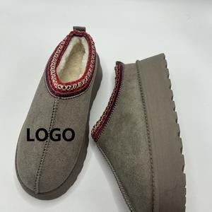 2025 personnalisé hiver chaud Botte en peau de mouton plate-forme femmes Uggs bottes pantoufles Tasman pour les femmes avec Logo <span class=keywords><strong>Femme</strong></span> diapositives chaussures - Product Image 1