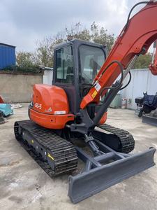 รถขุดขนาดเล็ก Kubota U55-5 5.5 ตัน มือสองจากญี่ปุ่น ได้รับการรับรองมาตรฐาน CE พร้อมหัวหนีบไฮดรอลิก สำหรับงานในฟาร์มและเมือง - Product Image 5