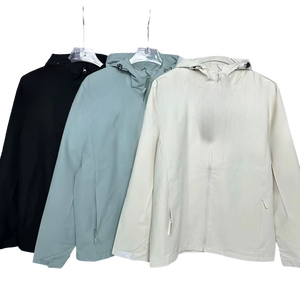 Veste coupe-vent de football de style brésilien <span class=keywords><strong>Santos</strong></span>, version fine en polaire zippée, respirante et de haute qualité, vente en gros - Product Image 2