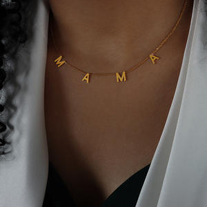 Nuova vendita calda per la festa della mamma placcato in acciaio inossidabile 18K oro genuino con monogramma alla moda con catena - Product Image 2