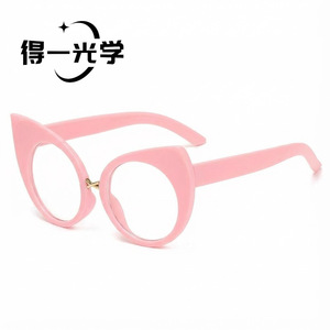 แว่นกันแดดทรงแคทอาย กรอบพีซี ป้องกันแสงสีฟ้า สำหรับทุกเพศ - Product Image 4