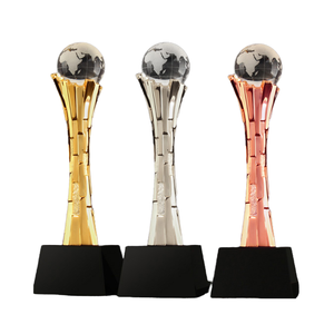 Trofeo <span class=keywords><strong>de</strong></span> Resina Cristalino Deportivo Personalizado, Diseño <span class=keywords><strong>de</strong></span> Tallado en Relieve, Logotipo Personalizado, Regalos Empresariales, Competiciones - Product Image 1