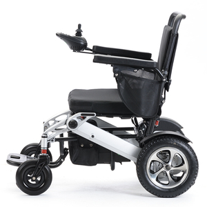 <span class=keywords><strong>Fauteuil</strong></span> <span class=keywords><strong>roulant</strong></span> <span class=keywords><strong>électrique</strong></span> sans fil en alliage d'aluminium, télécommandé, avec batterie amovible, <span class=keywords><strong>4x4</strong></span>, avec siège souple, vente en gros - Product Image 4