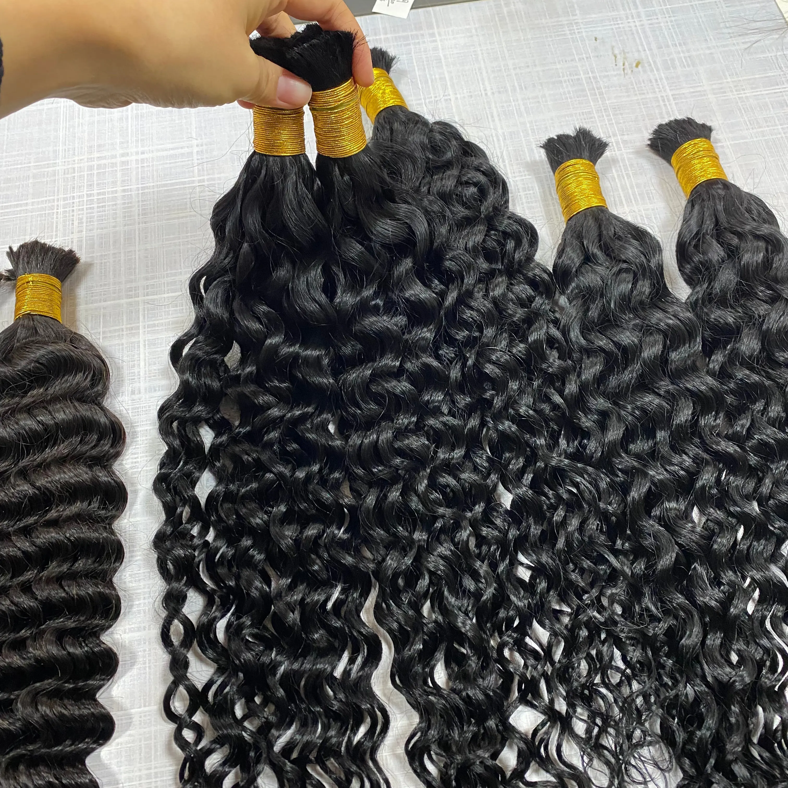 Fornecedor de cabelo encaracolado italiano 18 polegadas sem trama, 100 gramas remy virgem 100% cabelo humano em massa