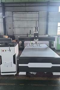 Machine de gravure CNC professionnelle Jinan Firmcnc 1325 à 3 axes pour le bois et le béton, idéale pour les ateliers et les chantiers - Product Image 5